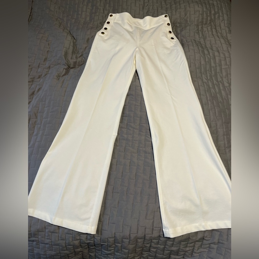 Vilagallo Cream Wide-Leg Pants with Button Detail